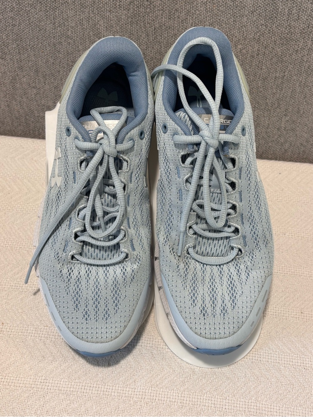 🩵Under Armour Women's Pale Blue Knit Training Sneakers - Picture 2 of 6